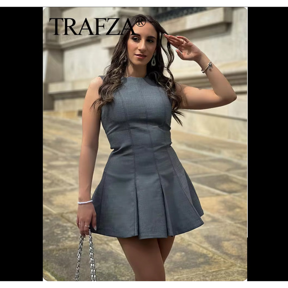 ZARA Wool-Blend Flared Hem Mini Dress NWT | Gray Fit & Flare | Size M/L - Picture 9 of 16